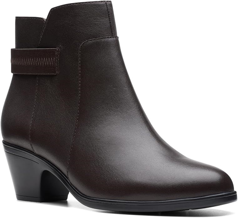 CLARKS Women's Emily 2 Holly Ankle Boot, Dark Brown Leather, Size US9 / EU4