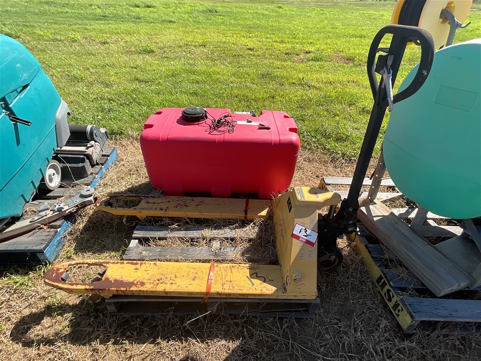 Pallet Jack and Spray Unit