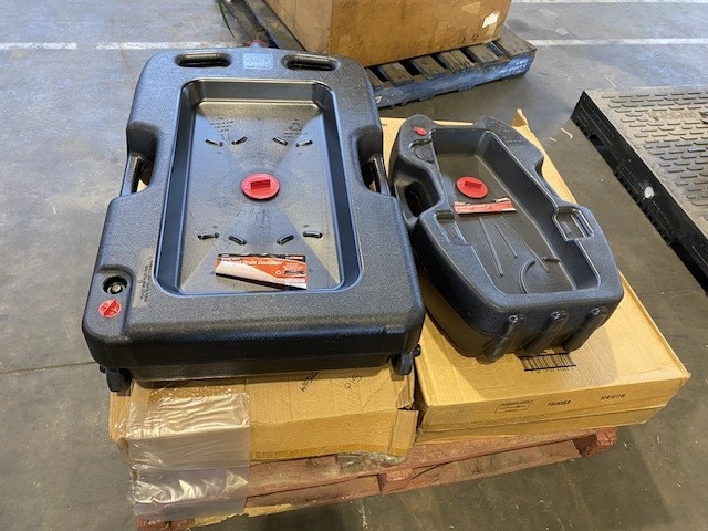 Flotool 24 Quart & 58 Quart Drain Containers Auction (0027-8021830 ...