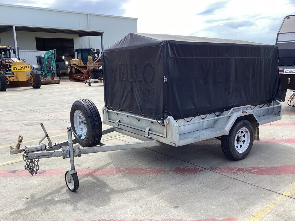 <p>2021 Alance Trailers BT85FWB Single Box Trailer</p>