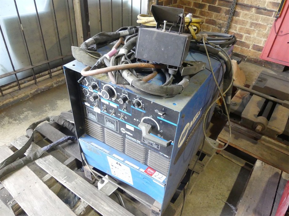 Miller Syncowave 250 Welding Power Source