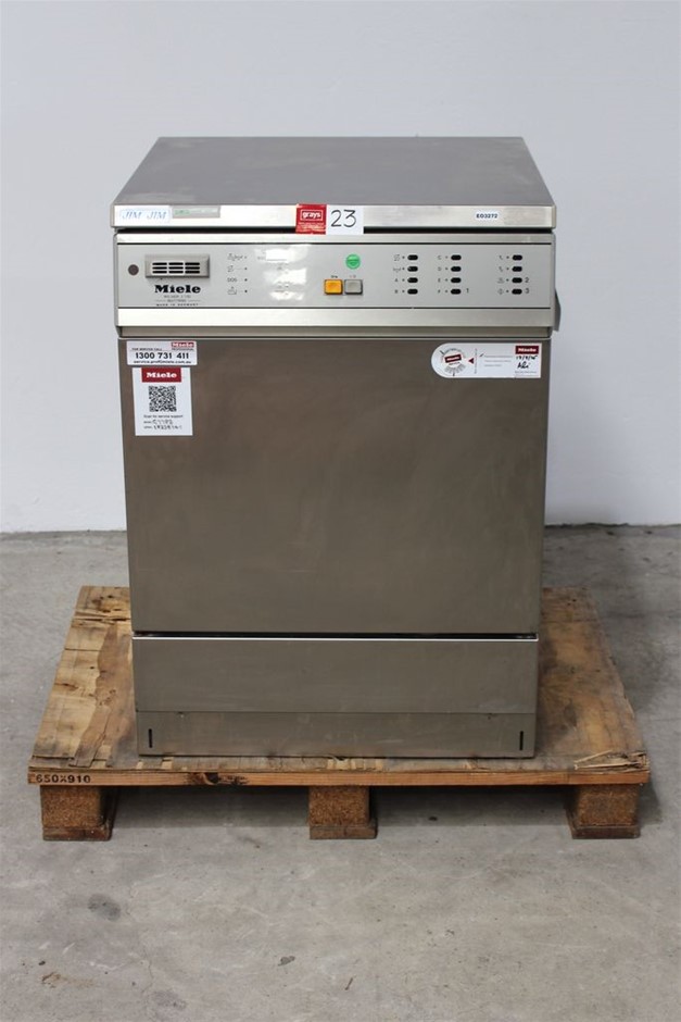 Stainless Steel Laboratory Glasswasher "Miele"