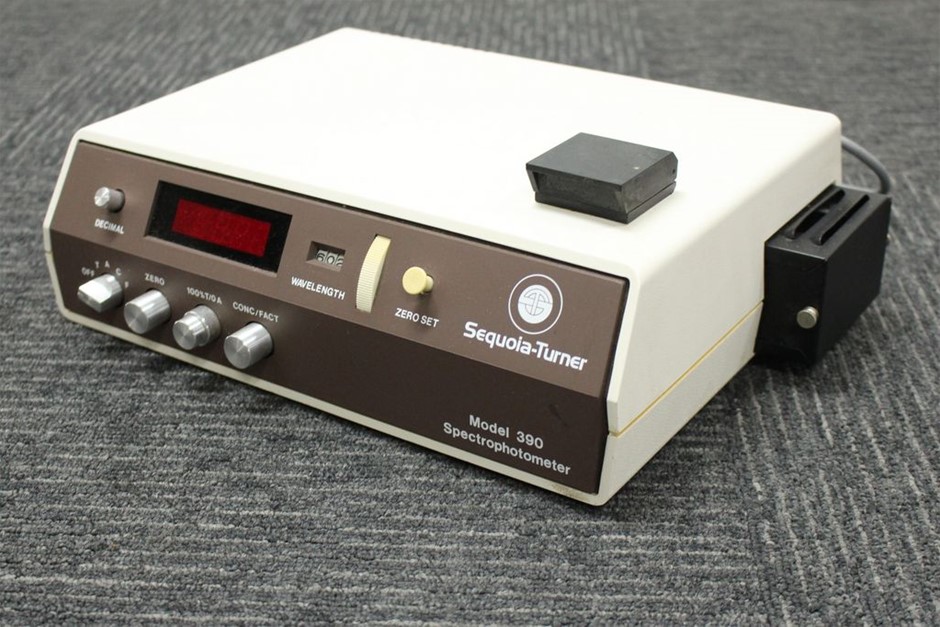 Spectrophotometer "Sequoia-Turner"