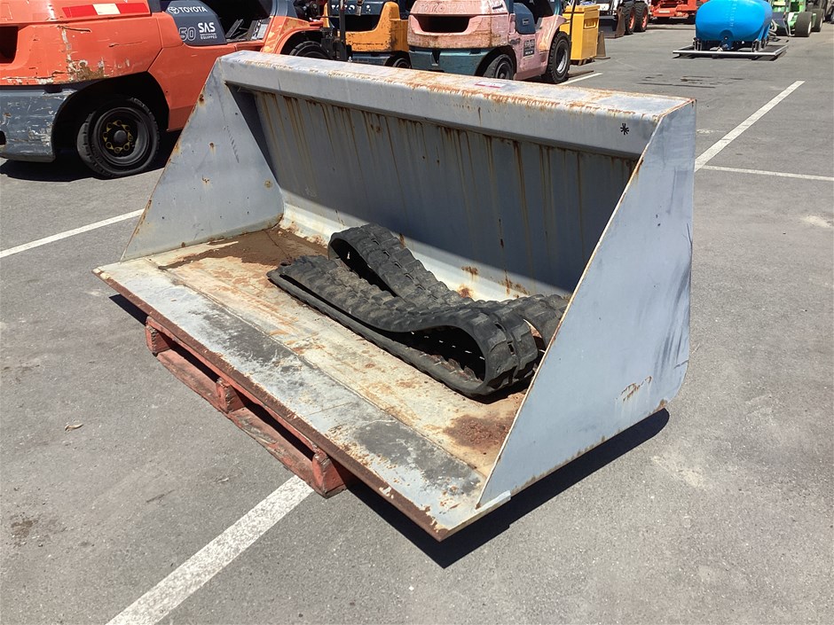 Barrett Machinery Bucket