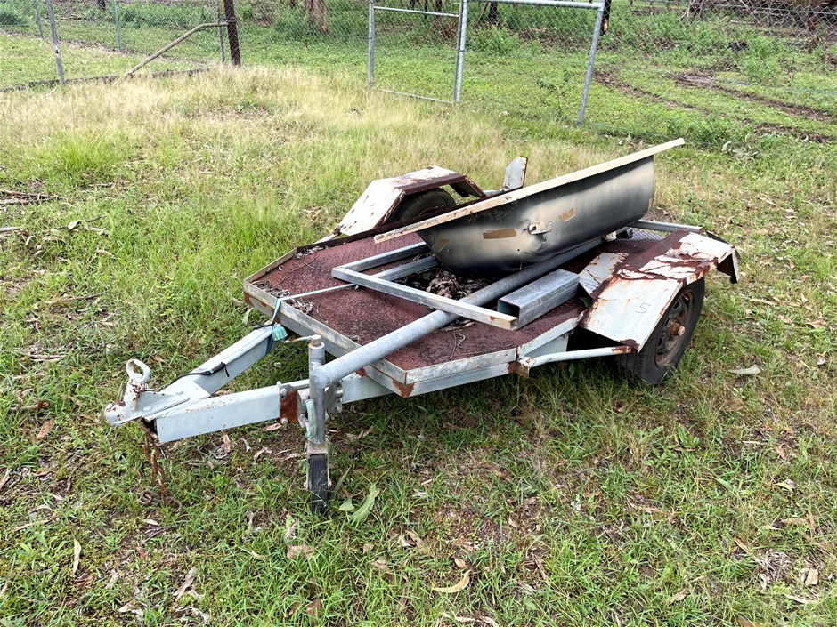 <p>Single Axle Steel Trailer</p>