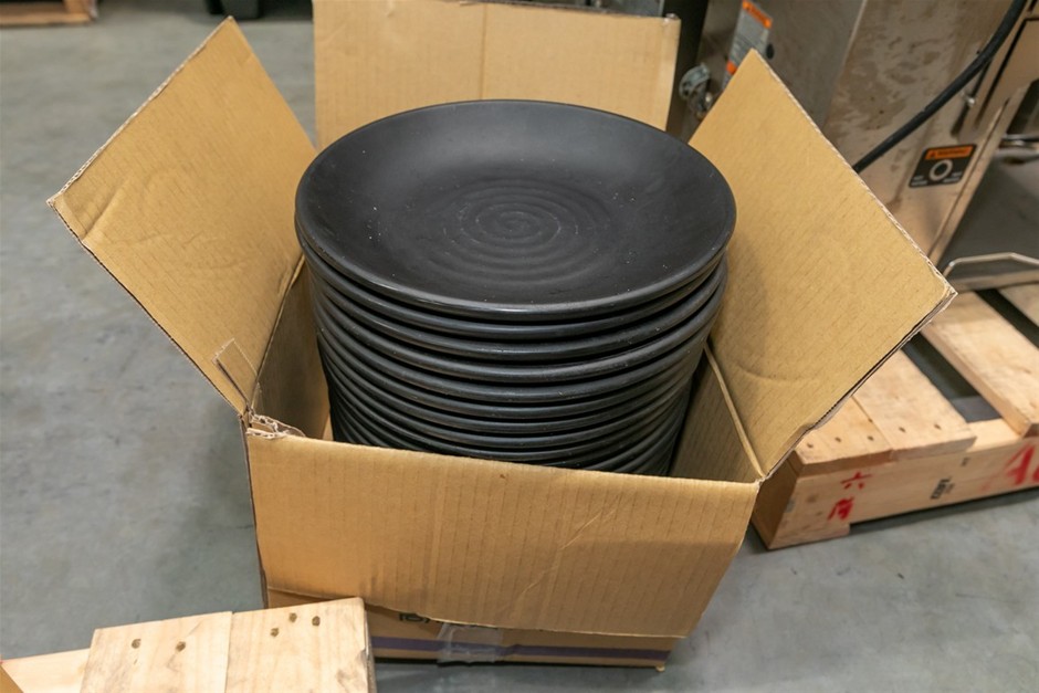 JB 26x Dinner Plates