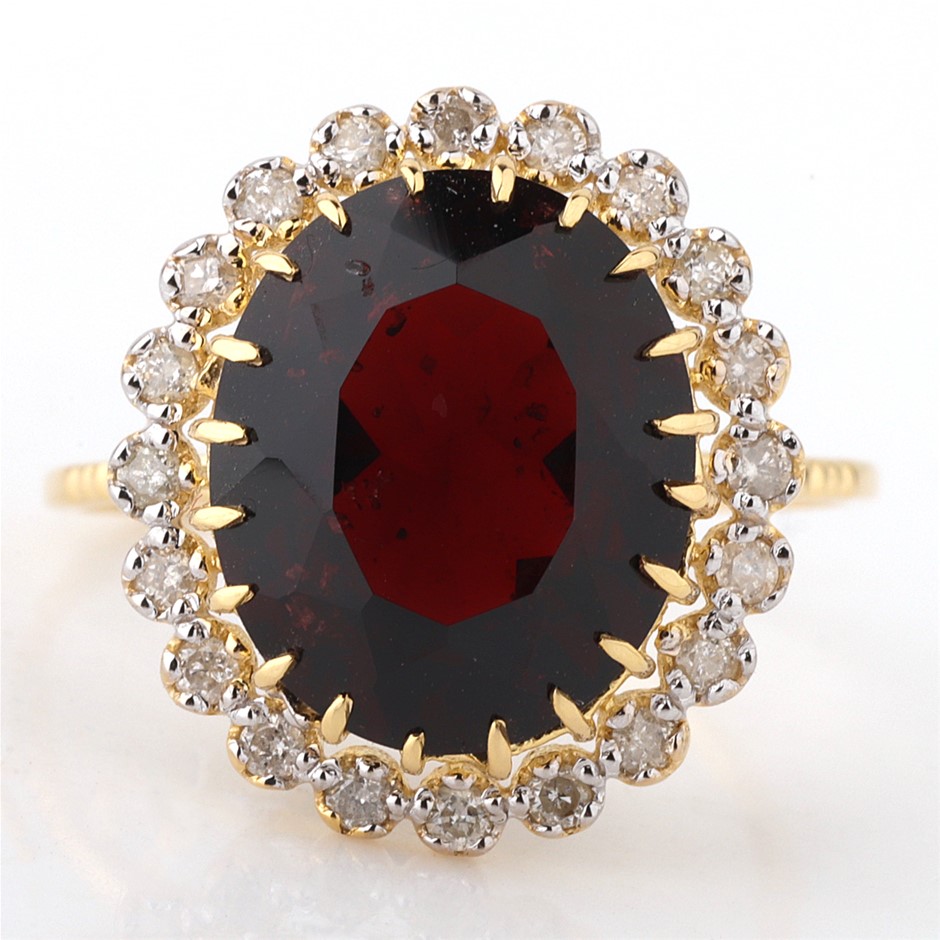 Yellow Gold Natural Garnet & Diamond Ring with Valuation