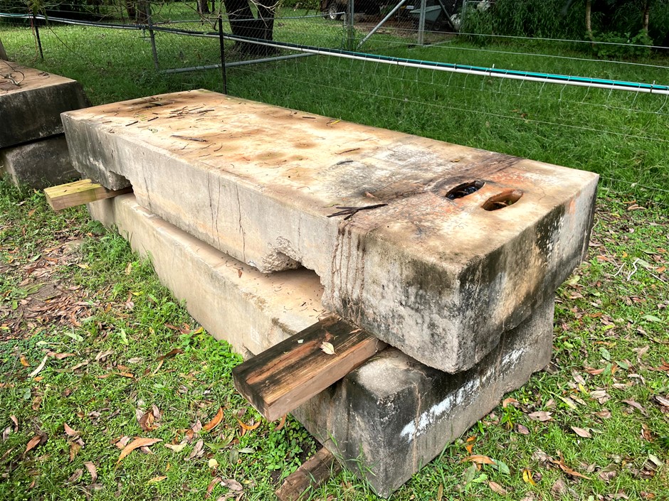 <p>Precast Concrete Footings x2</p>