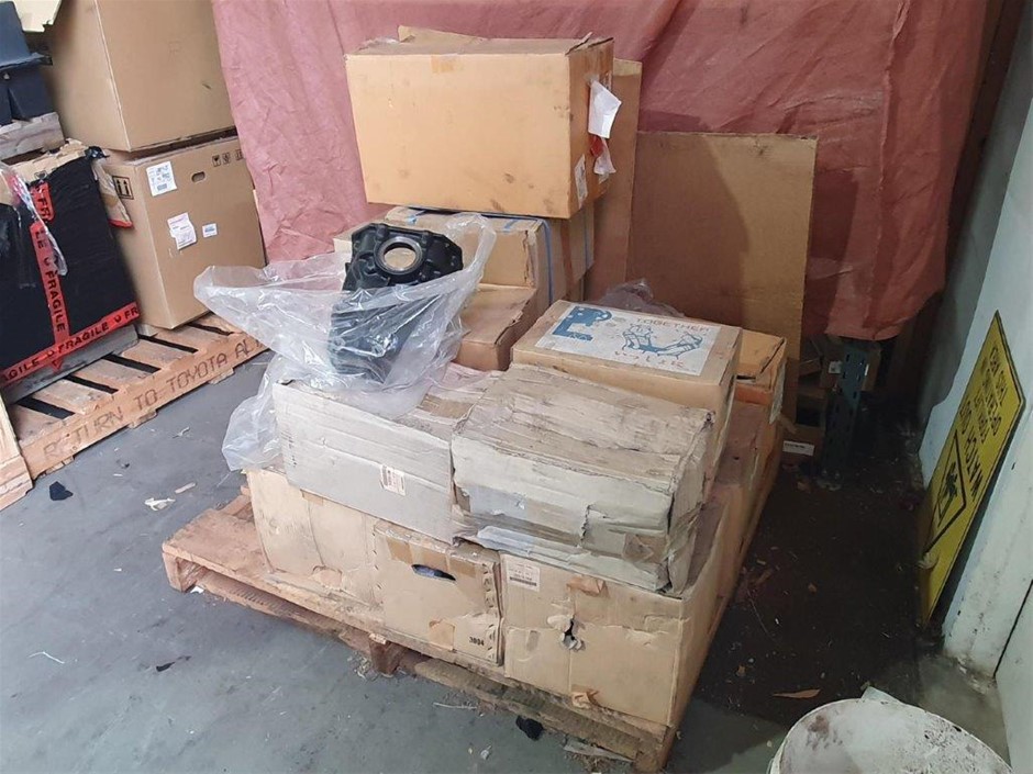 Assorted Brand New Diff Assemblies and Housings