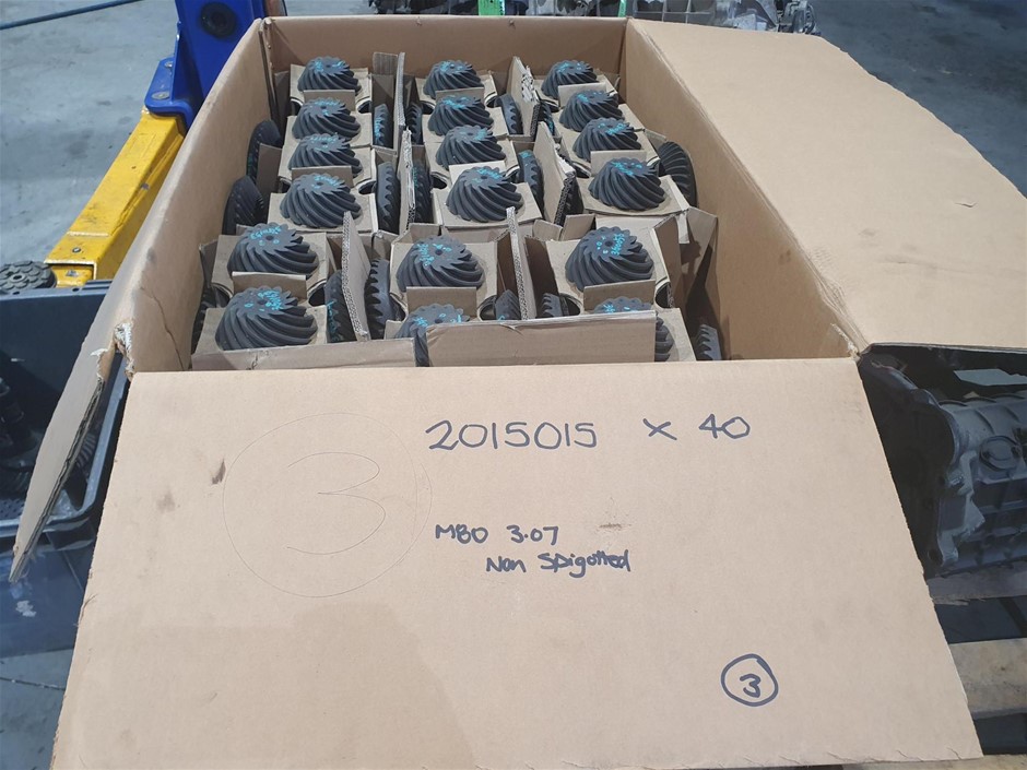 M80 Diff Gear Set 3.07:1 Genuine Falcon Commodore 