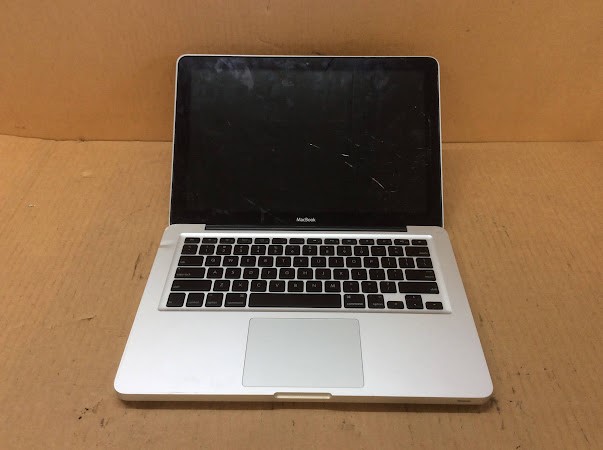APPLE MacBook Pro (A 1278) (EMC 2254) Laptop Core 2 Duo P7350 2GBRAM/160GB