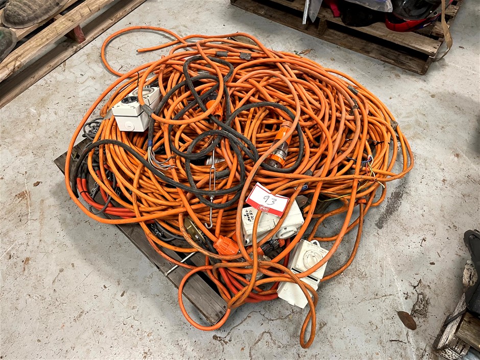 <p>Pallet of 3 Phase Cables </p>