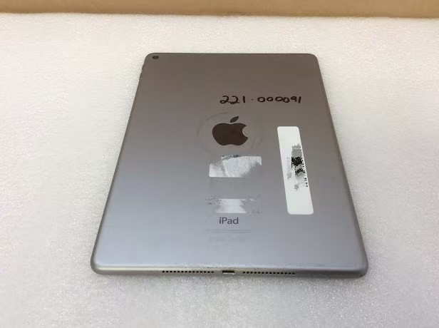 APPLE IPAD AIR2(A1566) Tablet 16GB