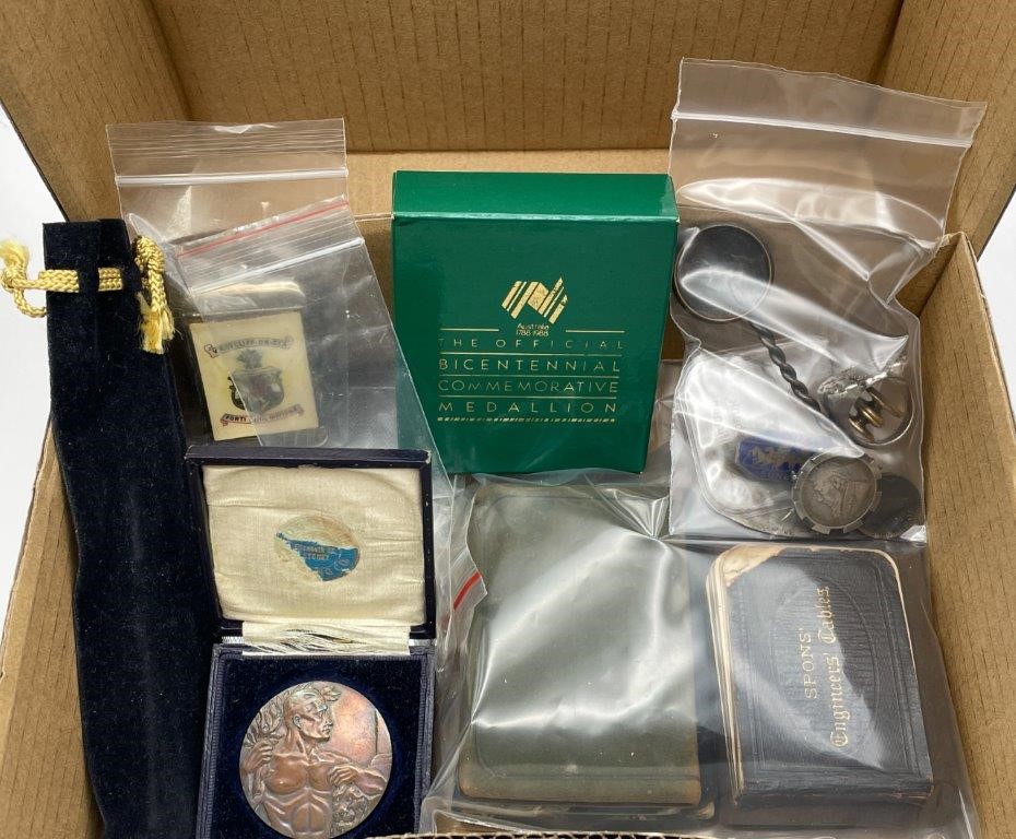 Approx. 17 x Asstd AU Historical medals and Miscellaneous items