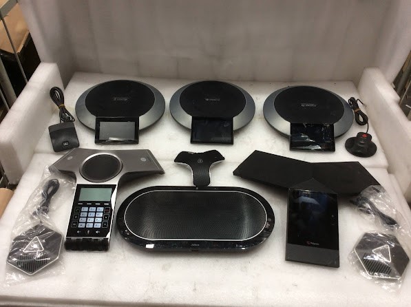 Cisco Phone & Yealink DECT/Conference Phone & Lifesize Phone HD (Lot of 11)