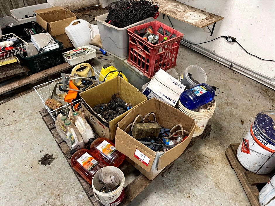 <p>Plumbing and Irrigation Supplies</p>