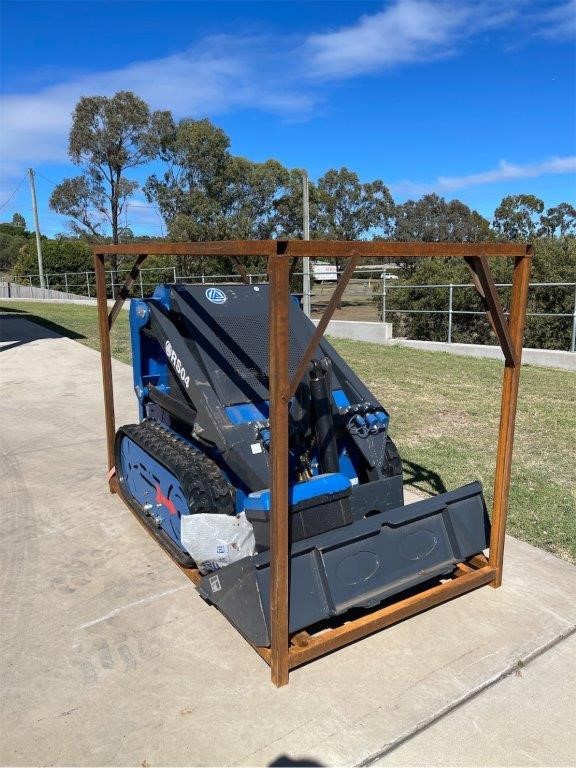 Diesel Engined Mini Posi Track Loader (Unused)