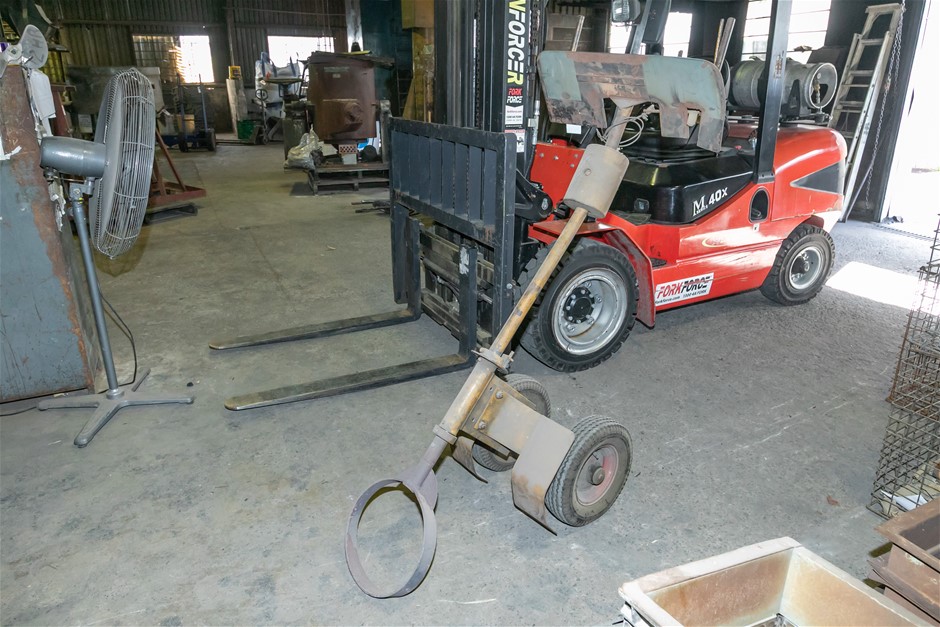 Crucible Pouring Trolley