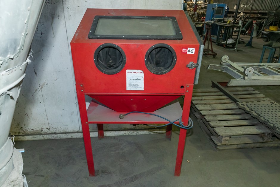 Sand Blasting Cabinet