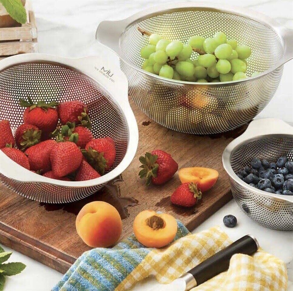 MIU 3pc Stainless Steel Colander Set. NB: Used.