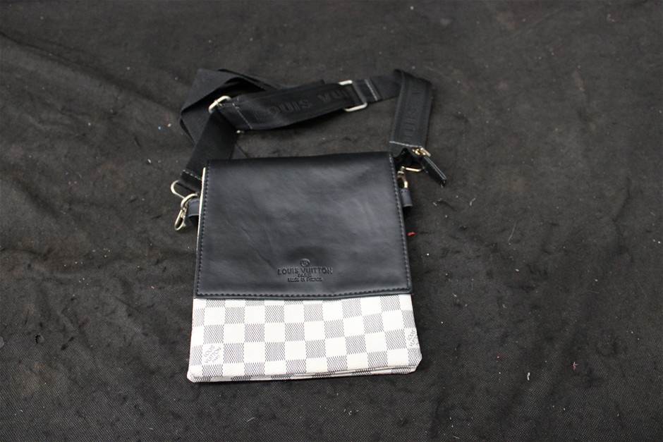 Louis Vitton Satchel Bag