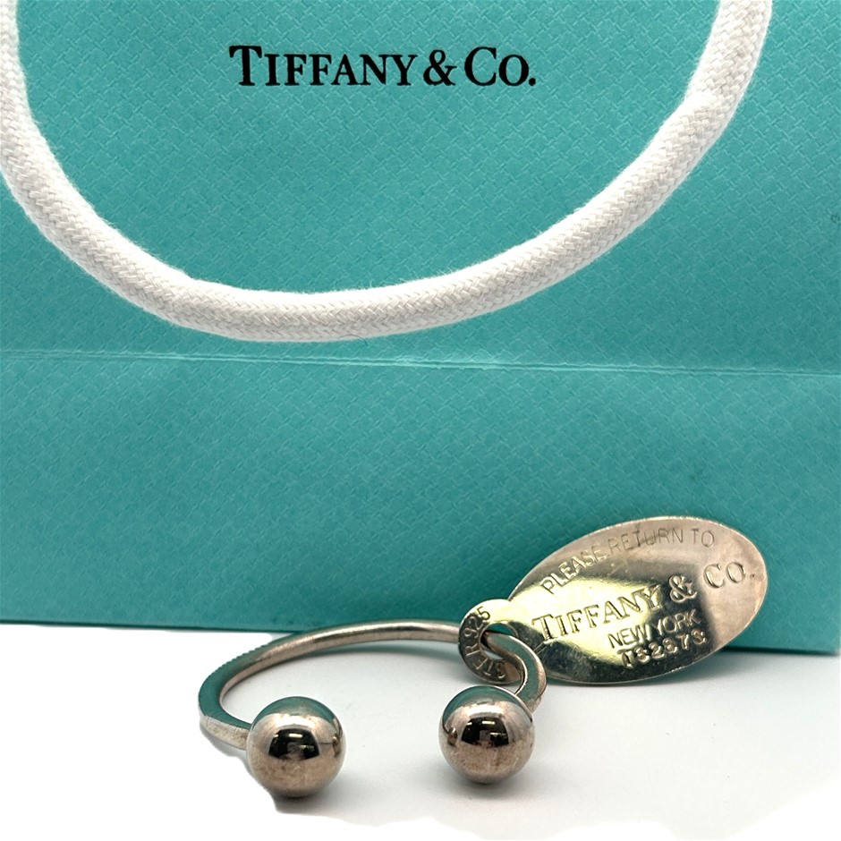 Tiffany & Co. Return To Tiffany Oval Tag Keyring Crafted In Sterling Silver