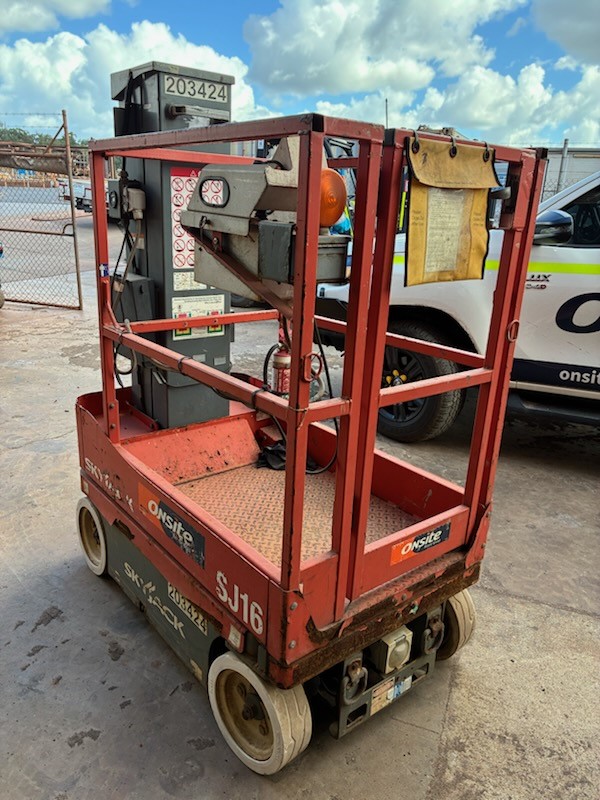 2018 SKYJACK SJ16 Personnel Lift - 15ft (4.5m) - Self Propelled - Gladstone