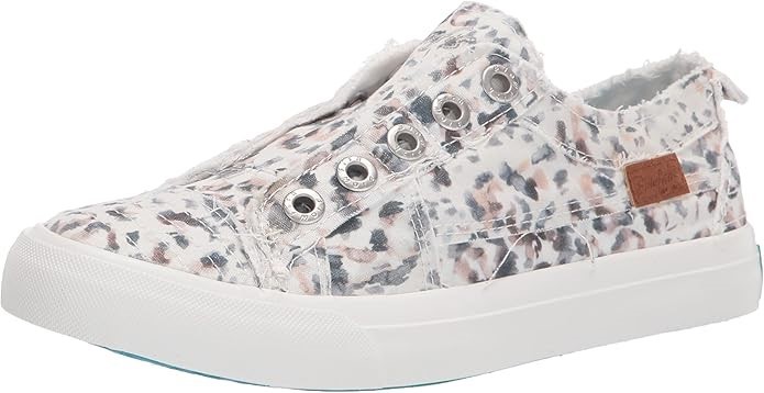 BLOWFISH Women's Play Canvas Sneaker, US7.5, Off White Rainforest Leopard.
