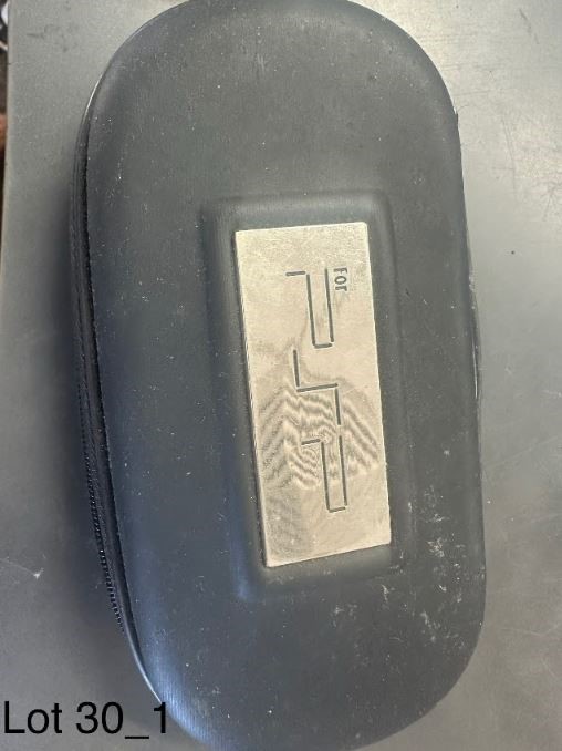 END OF LEASE AUCTION: Sony PSP with 6 games