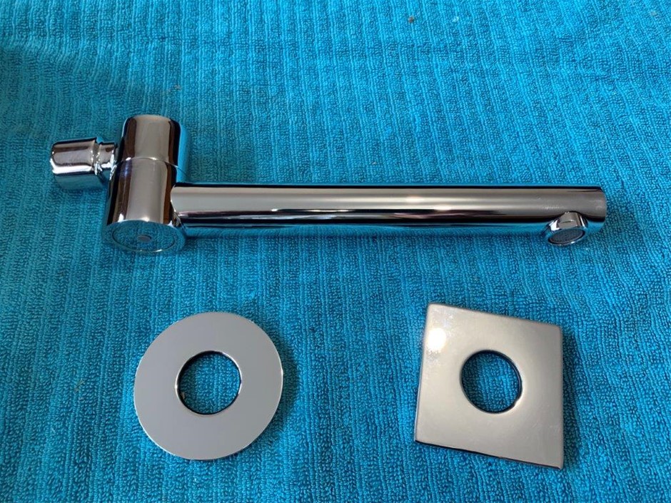 New in Box Multitude Swivel Bath Spout - Quantity 2