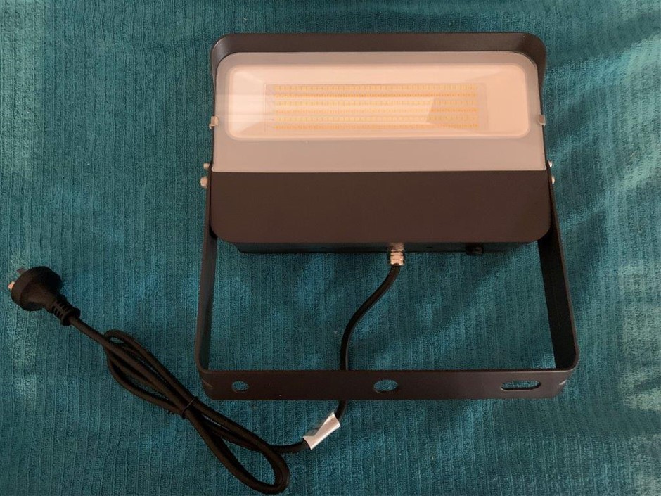 New in Box Gulite LED Flood Light, 80W - Quantity 1