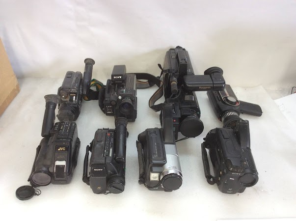 Sony/JVC/Panasonic Mixed Brand and Model Camcorders (Lot of 8)