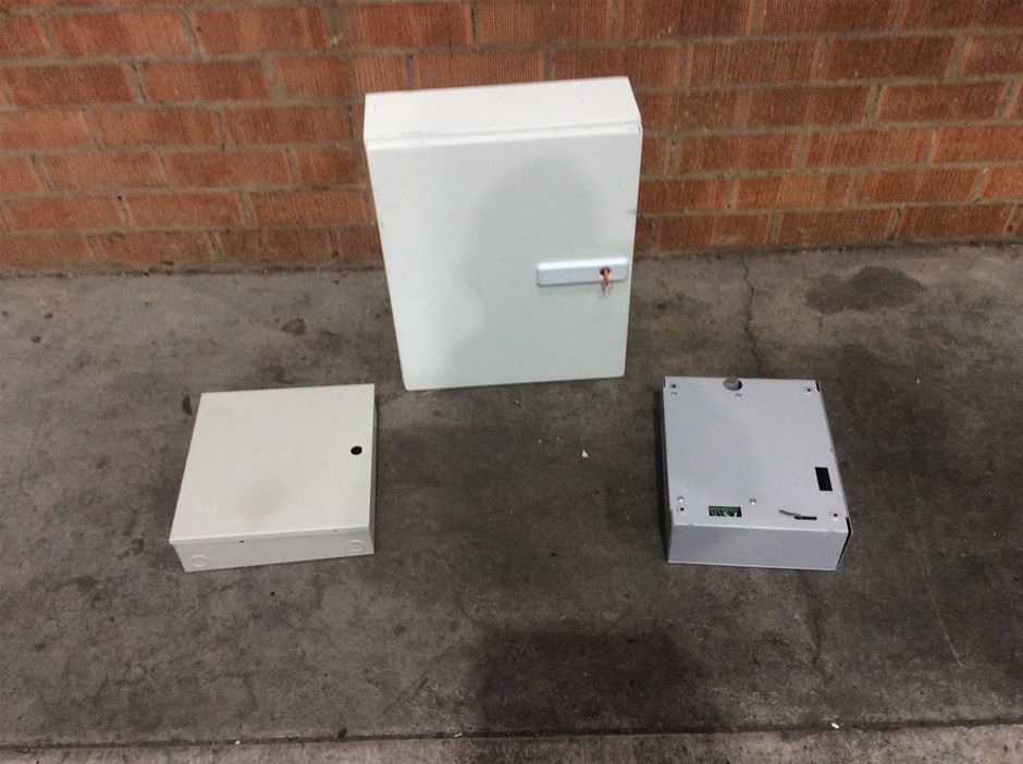 Gallagher C500300 SMB and Mix Brand Base Kit AUS Security System (Lot of 3)