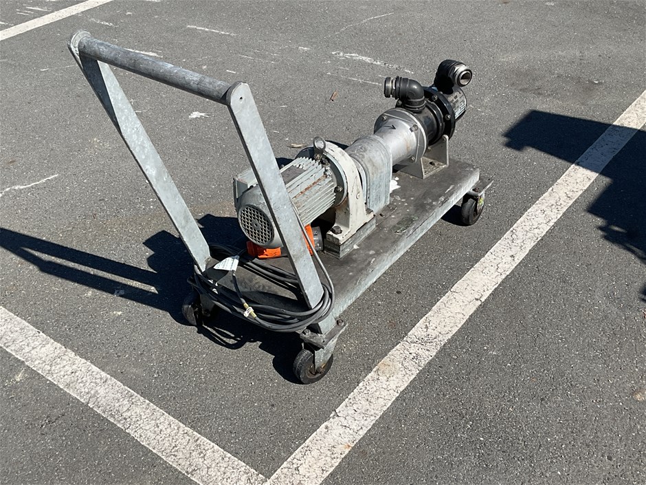 <p>Mono CP800 Single Phase Cavity Pump</p>