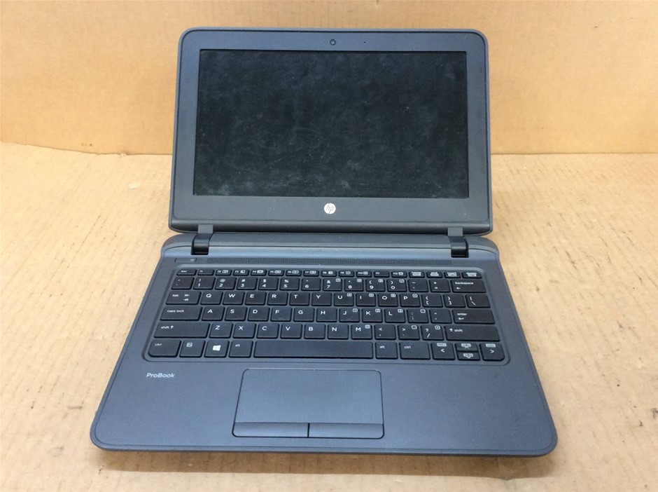 HP ProBook 11 G1 Laptop i3-5005U 4GBRAM 128GB Black