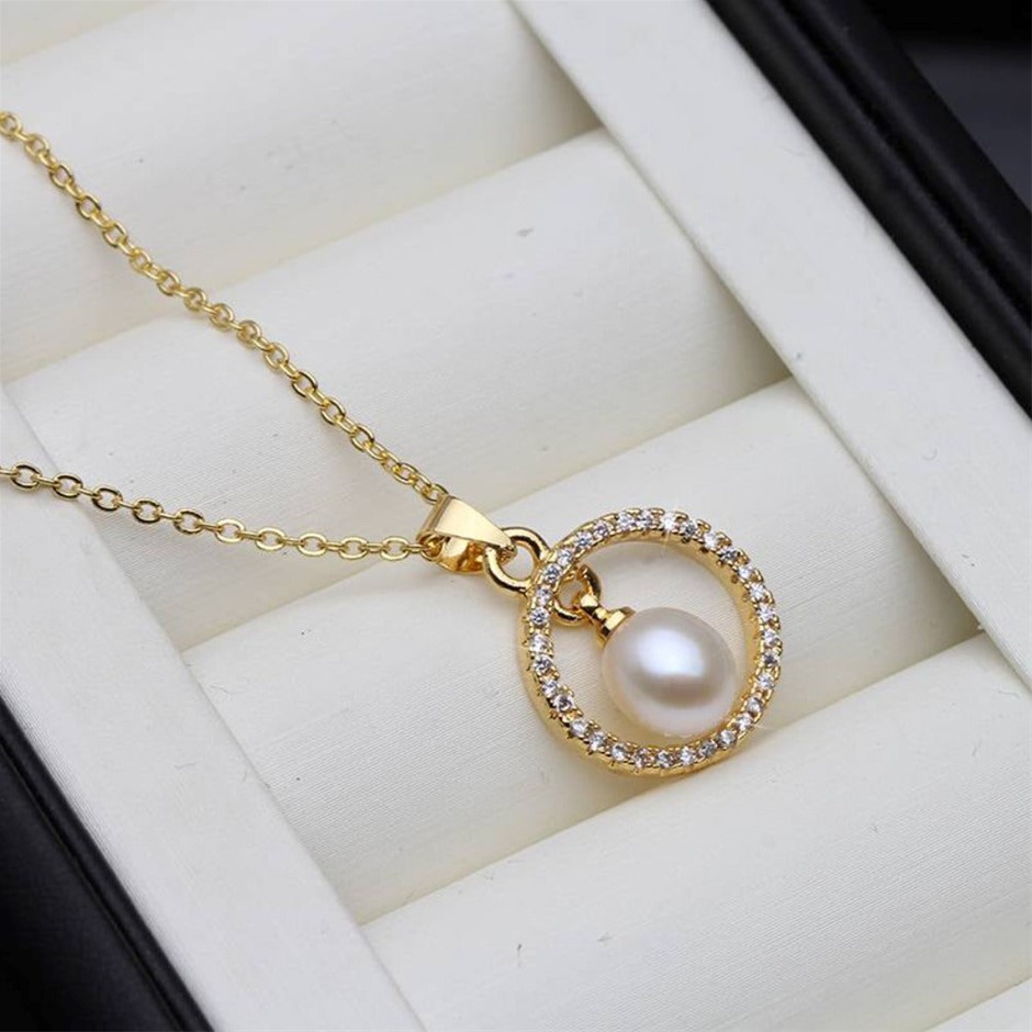 BIJ'OR - White Pearl & Simulated Diamond Necklace in Gold RRP $59
