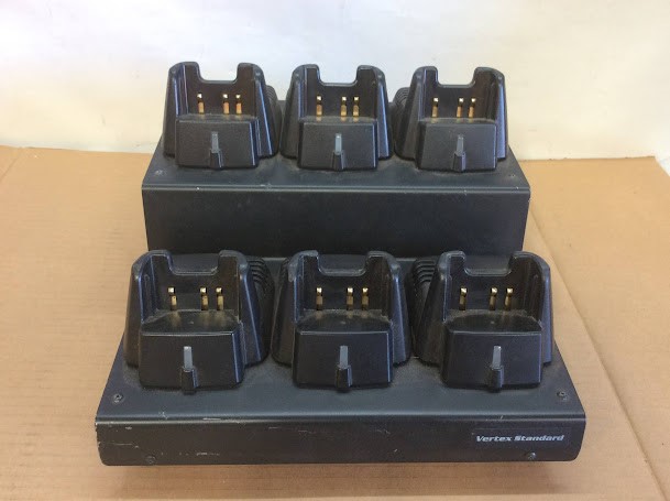 Vertex Standard VAC-6300 Multi Charger