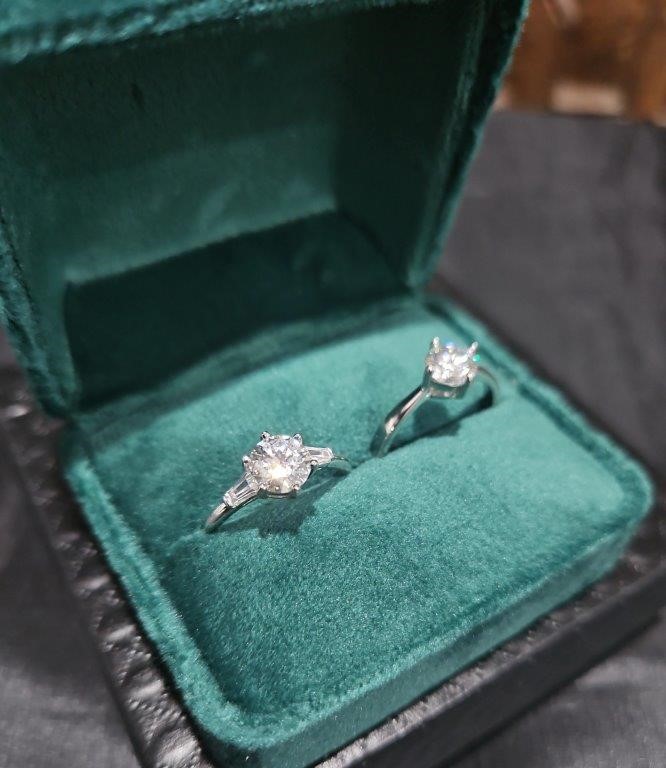 High Quality Simulated Diamond Men's Quartz Watch