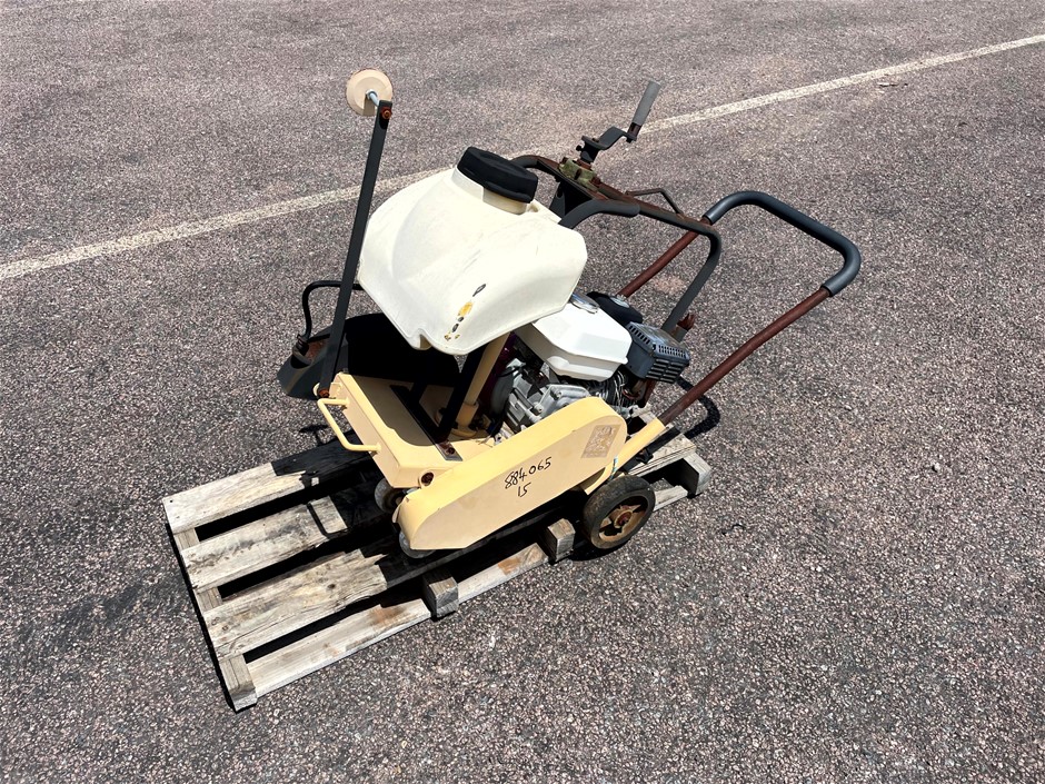 Concrete Saw (Honda Engine)
