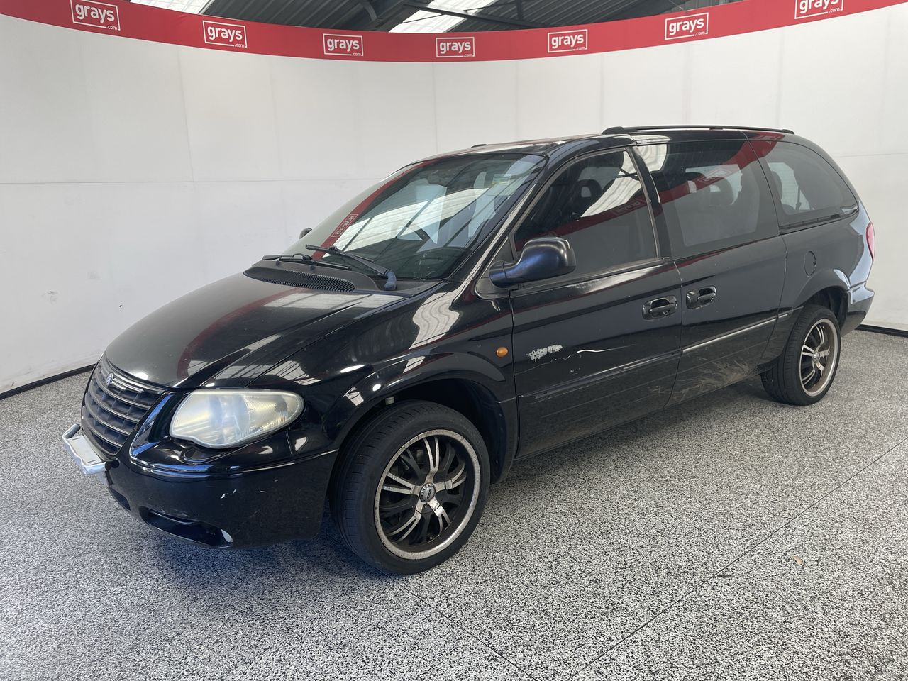 2004 Chrysler Grand Voyager LIMITED LWB RG Automatic 7 Seats People Mover