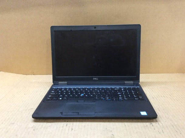 DELL Latitude 5590 Laptop i5-8350U 4GBRAM/128GB Black