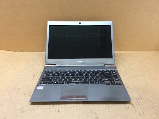 TOSHIBA Satellite Z930 Laptop i5-3317U 6GBRAM/128GB