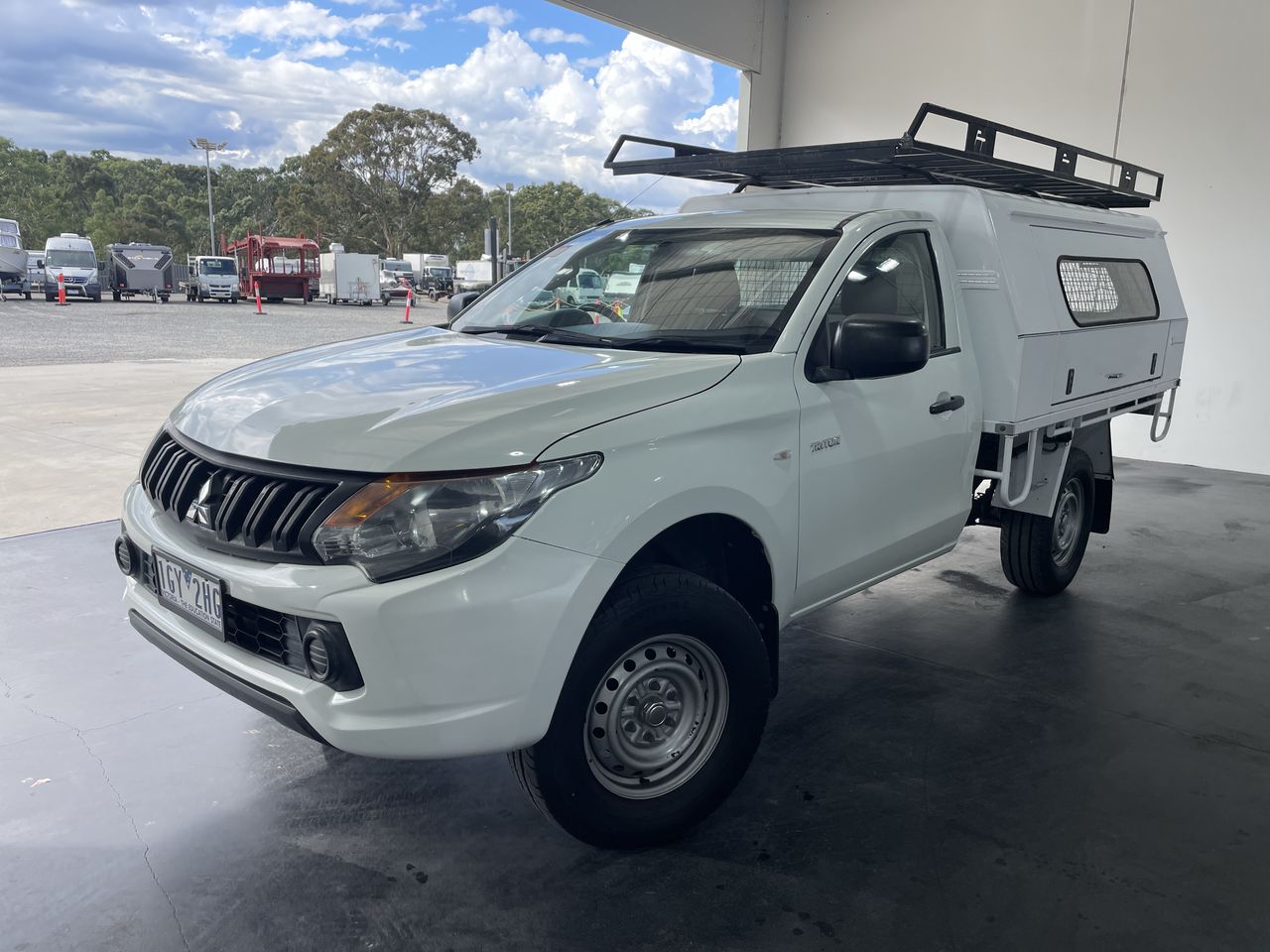2016 Mitsubishi Triton 4X2 GLX MQ Turbo Diesel Manual Cab Chassis