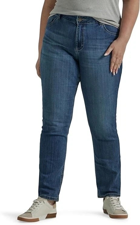 LEE Women's Regular Straight Mid Rise Jean, Size 24W Medium, Seattle, 10307