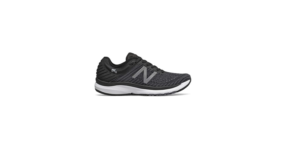 NEW BALANCE Women's 860 Stability Running Shoes, Size US9/UK7/EU40.5, Black
