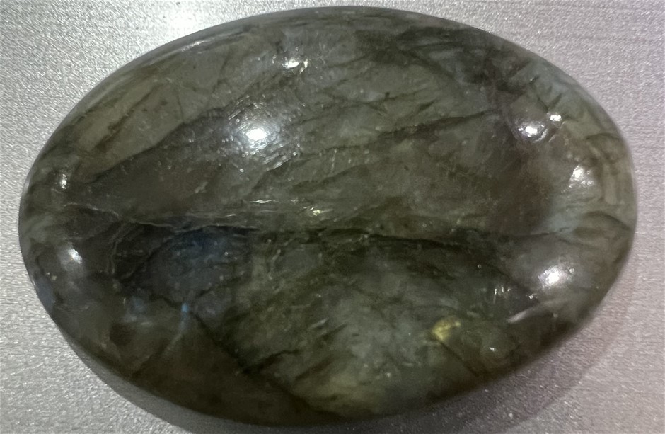 47.65 carats Natural Labradorite certified