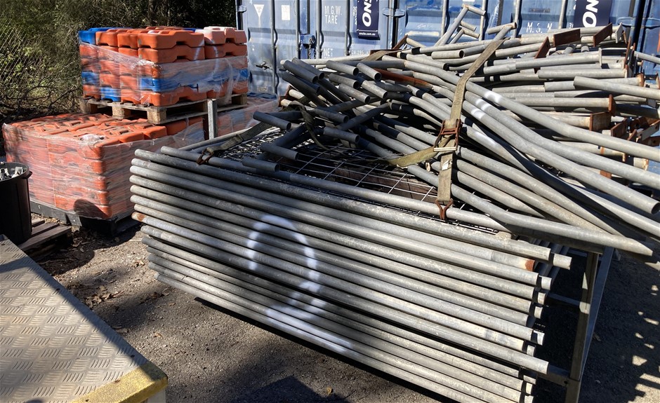 Package of Temporary Fencing Items - Newcastle
