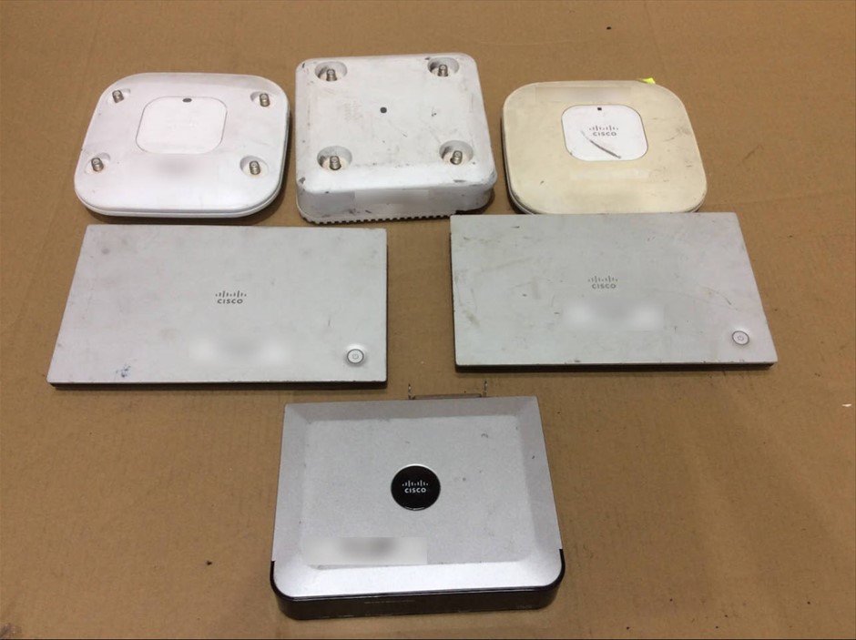Mixed Cisco Wireless Access Points And Controllers (Lot of 6)