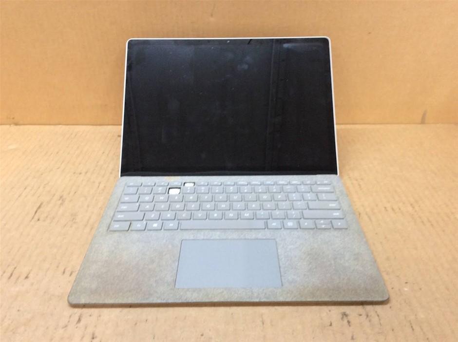 Microsoft Surface 1769 Laptop i5-7200U 8GBRAM 256GB
