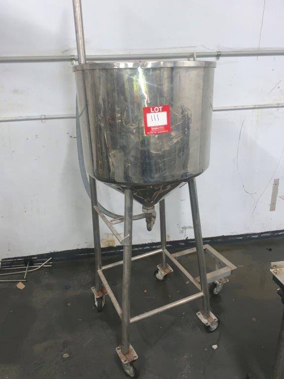 Stainless Steel Mobile Tank